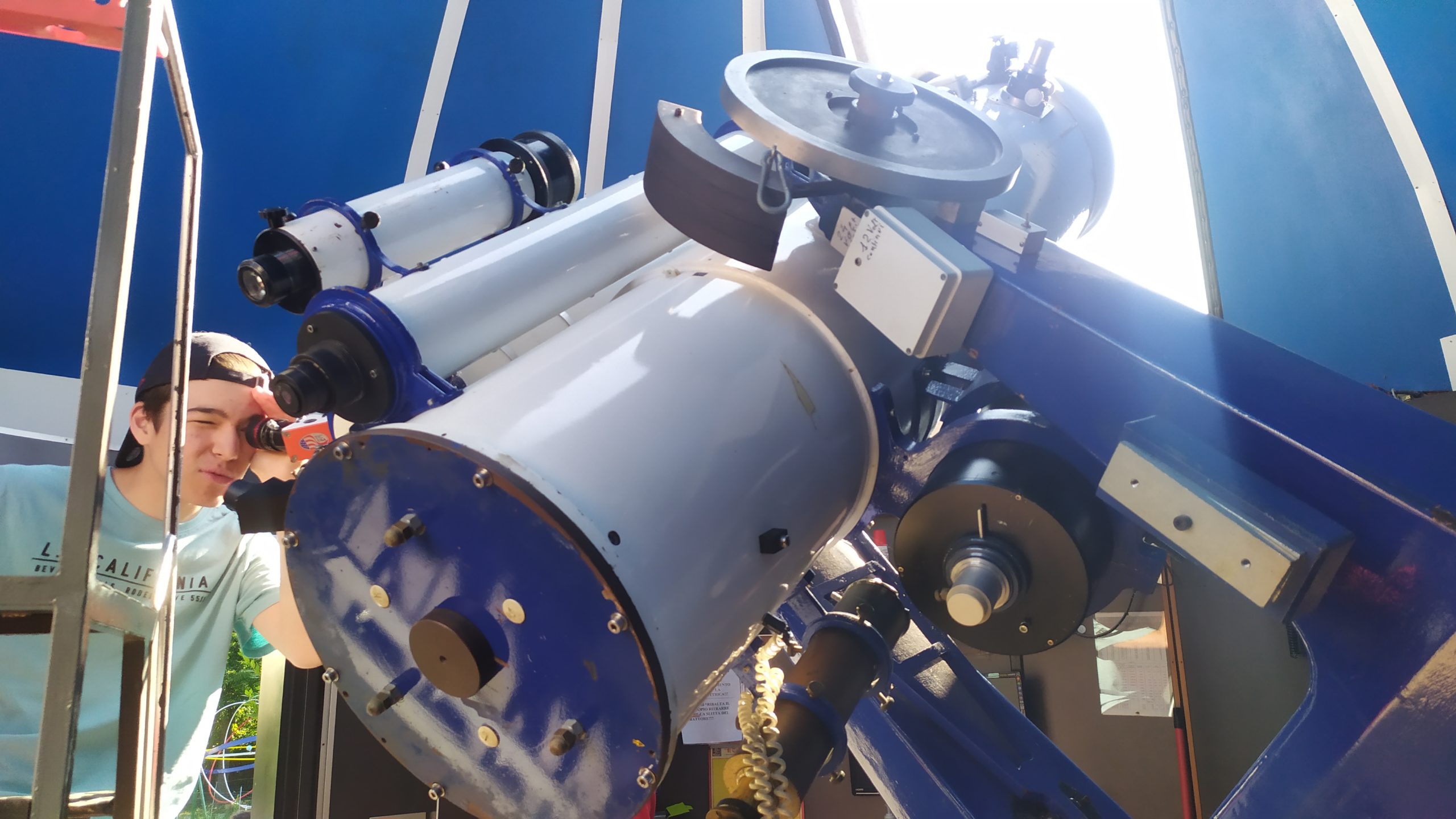 Due piccoli pezzi di vetro: Galileo e l’invenzione del telescopio