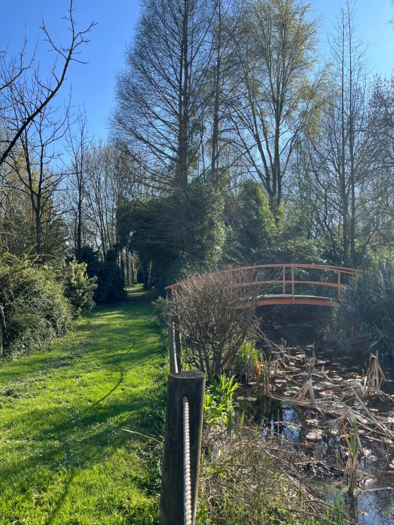 Passeggiata sulla biodiversità al Giardino della Pica con interprete LIS